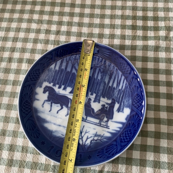 Royal Copenhagen White Porcelain Plate - Picture 3 of 3